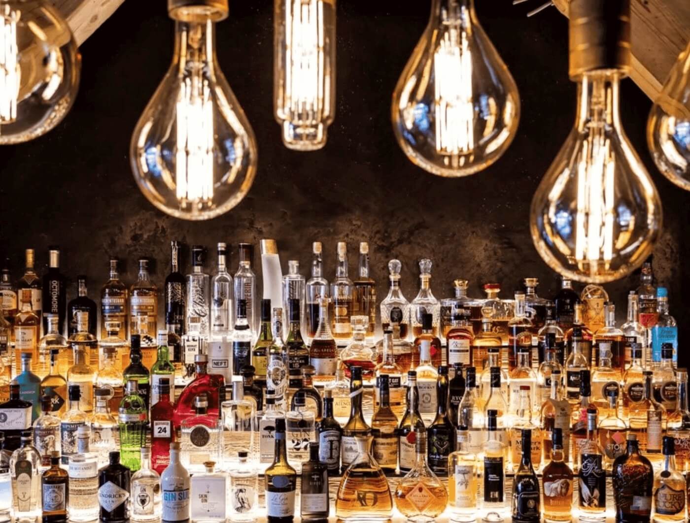 Showcase Right Image